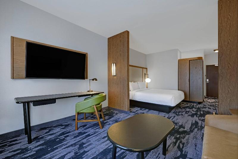 스탠다드 스튜디오 킹침대, Fairfield Inn & Suites By Marriott Milwaukee Brookfield