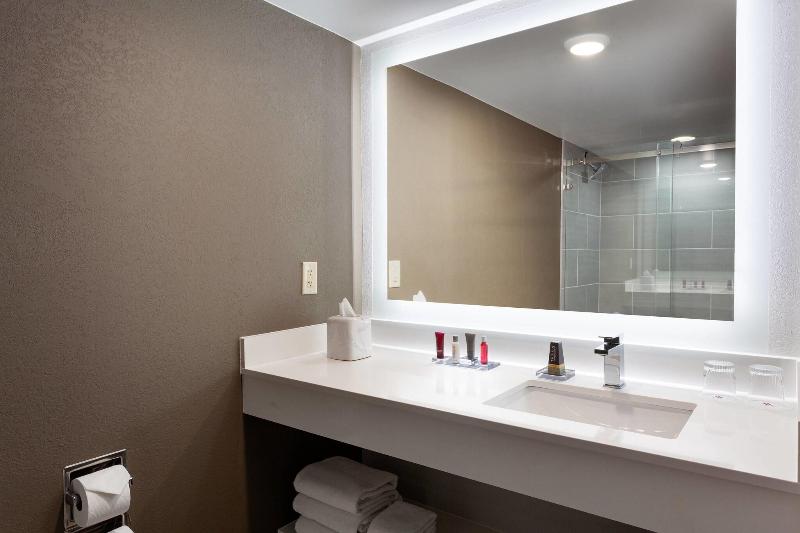 Стандартный Номер Кровать Кинг, Marriott Phoenix Airport