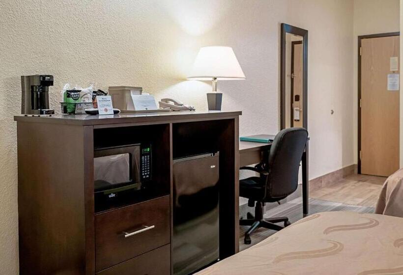 Номер Стандарт, Quality Inn & Suites