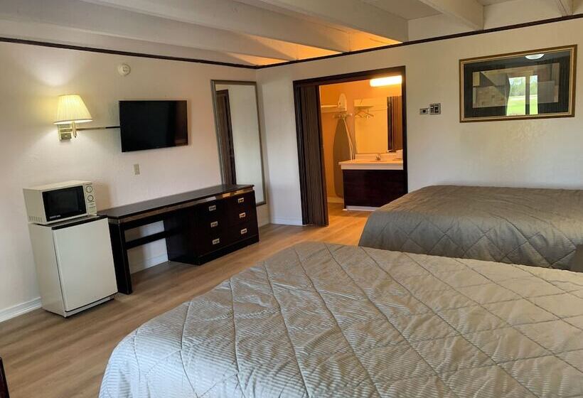 Номер Стандарт 2 Двуспальные Кровати, Tollway Inn Beloit