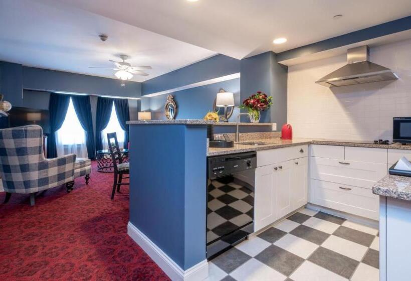 스위트, The Kendall Hotel At The Engine 7 Firehouse