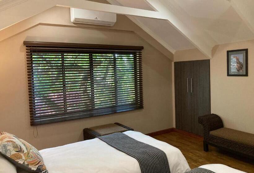 Семейный Номер, Turaco Guest House