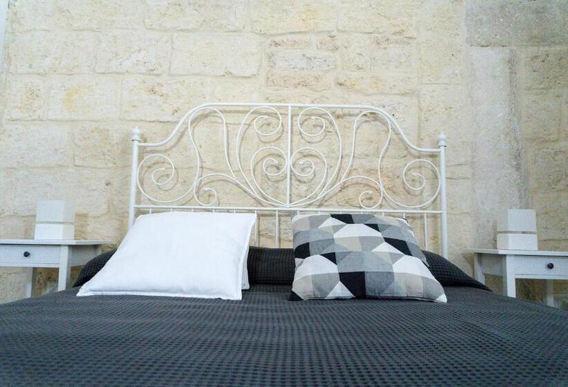 Quarto Deluxe, Donato Rooms