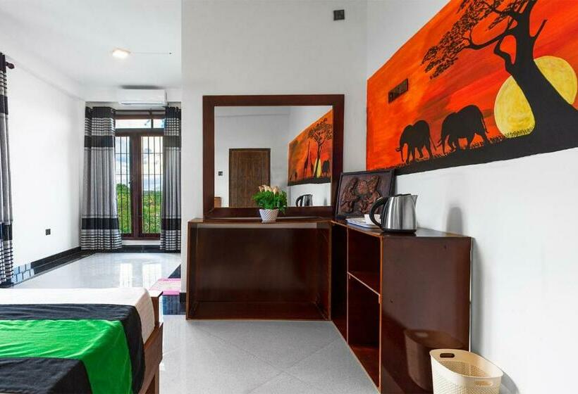 Номер Стандарт Вид на Горы, Gold Crown Residence