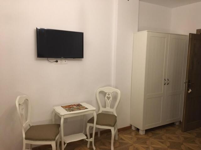اتاق استاندارد با بالکن, Casa Karola Ház