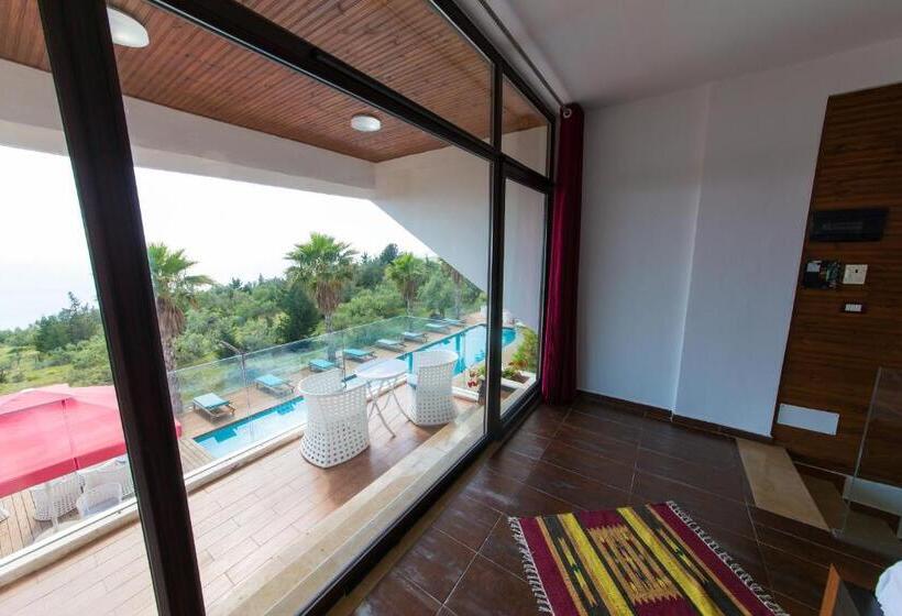 سوییت دوبلکس, Hildon Villas