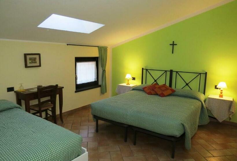 Семейный Номер, Agriturismo La Staffa