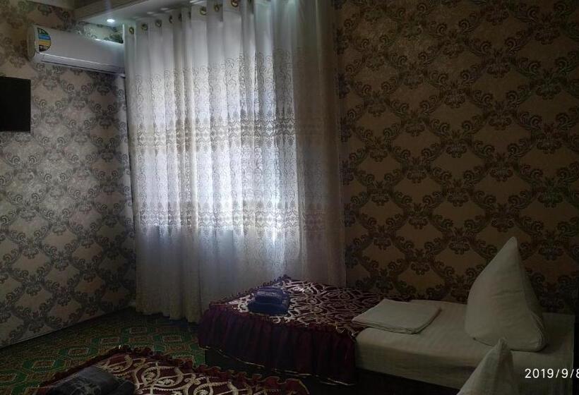 コンフォートトリプルルーム, Mubina Khiva B&b