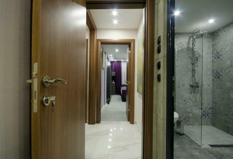 اتاق استاندارد, Ara