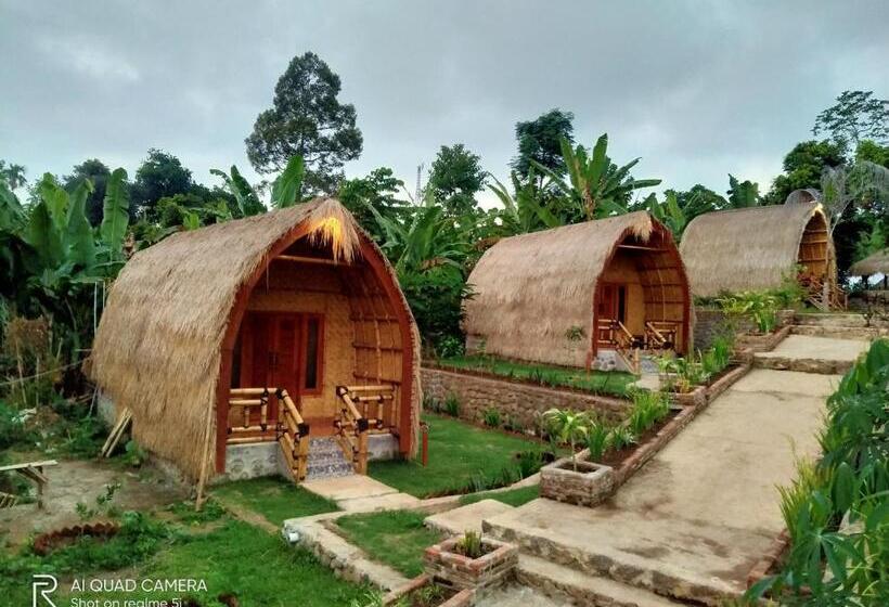 Номер Стандарт Вид на Сад, Villa Bambu Rinjani & Restaurant