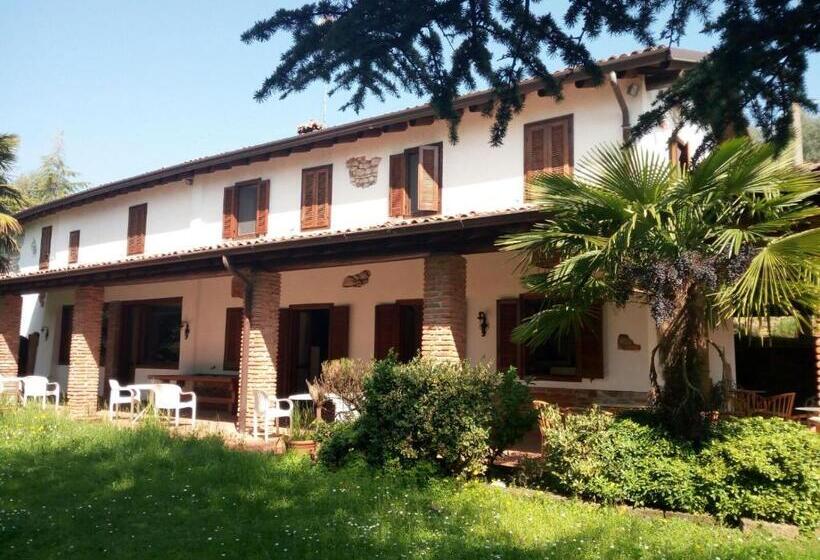Трехместный Номер Стандарт Вид на Сад, B&b Soiano Del Lago