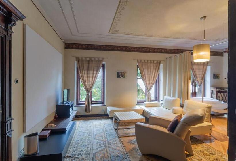 آپارتمان 2 خوابه, Schloss Castel Pienzenau   Guestrooms & Apartments   B&b Hotel & Restaurant