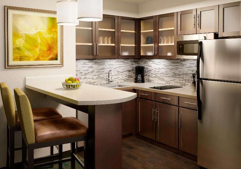 سوییت, Sonesta Es Suites Dallas  Las Colinas