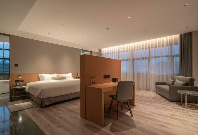 Номер Deluxe Кровать Кинг, The Luzerne