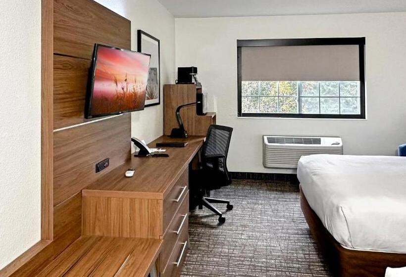 Номер Стандарт, Estherville Hotel & Suites