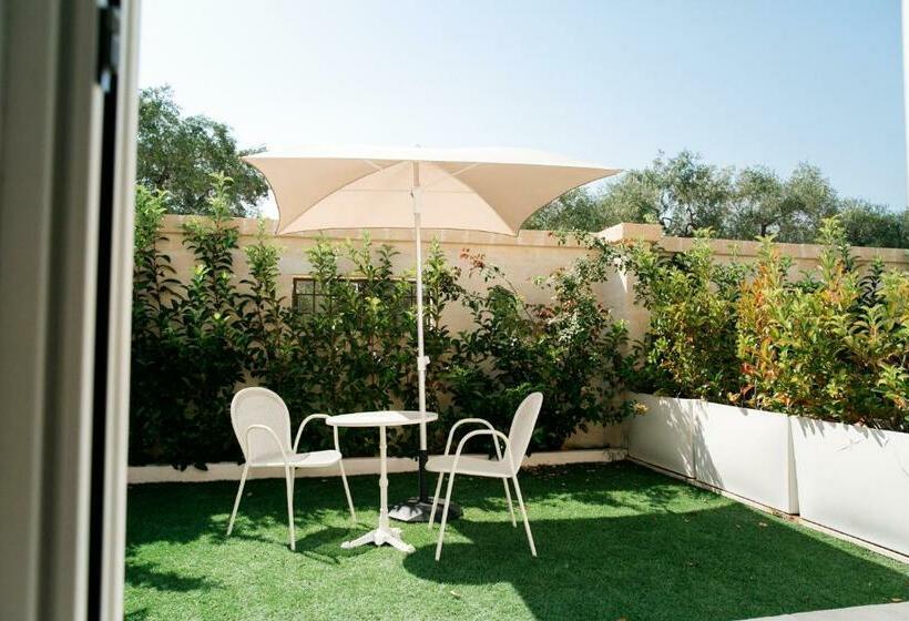 Номер Стандарт с Террасой, San Marco Antico Relais   B&b