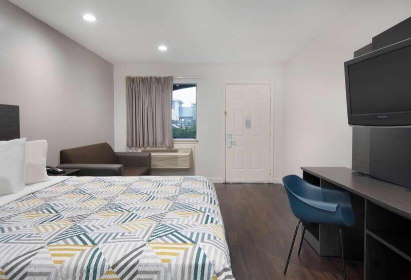 Номер Стандарт Кровать Кинг Адаптированный для Инвалидов, Motel 6 Houston, Tx  I10 West