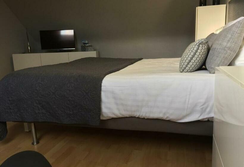 Номер Стандарт Вид на Сад, Chambres D Hôtes Penker