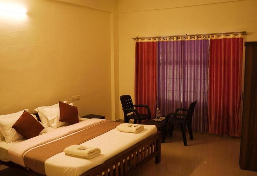 Номер Deluxe, Wayanad Royal Stream