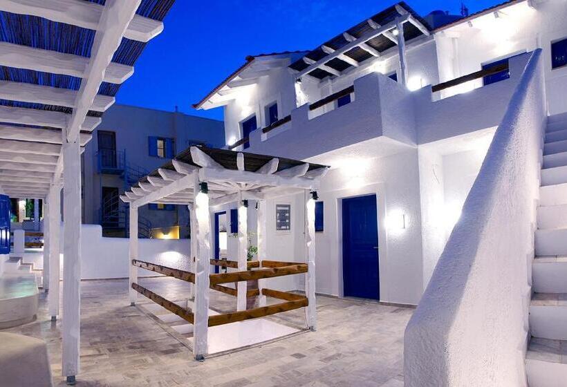 Номер Deluxe Вид на Море, La Playa Boutique Apartments
