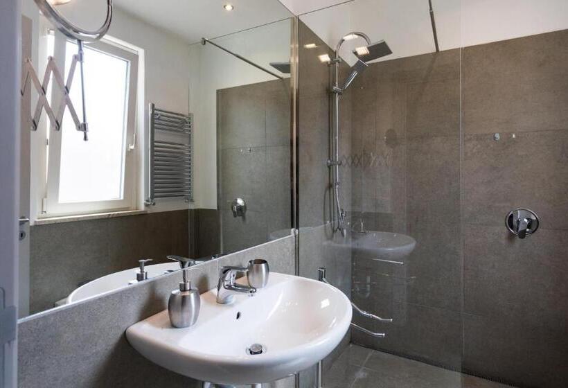 اتاق استاندارد, My Way   Rooms   Palazzo San Matteo