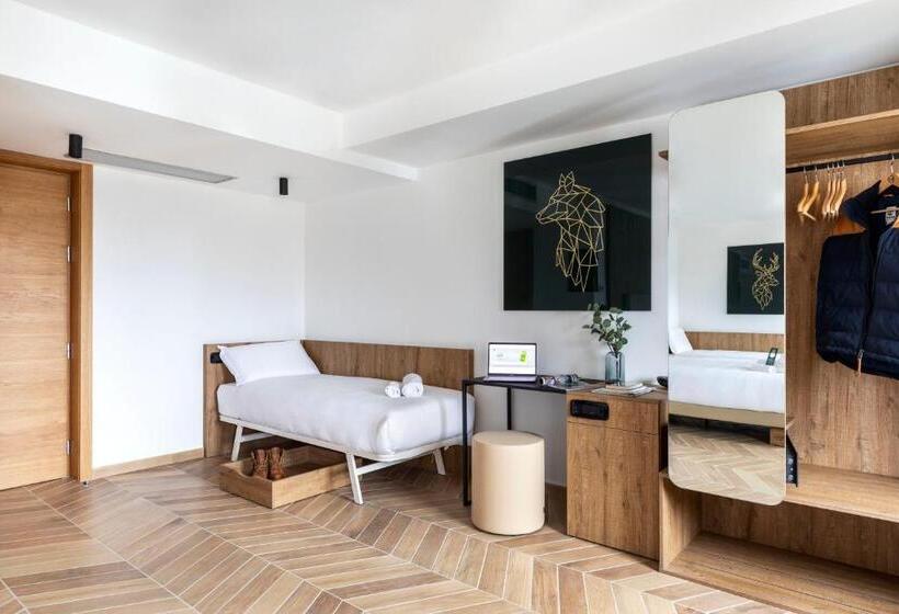 Четырехместный Номер Стандарт, B&b Hotel Passo Tre Croci Cortina