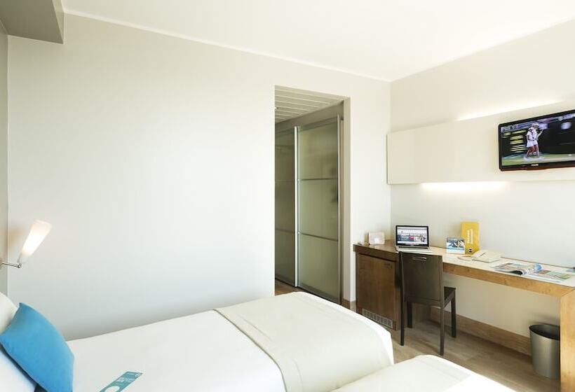 اتاق استاندارد, B&b Hotel Padova