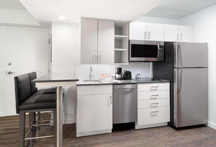 Люкс, Hyatt House White Plains
