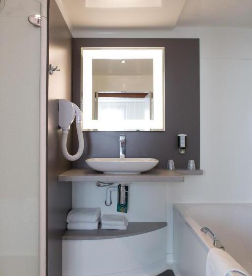 Family Suite, Ibis Styles Lille Aeroport