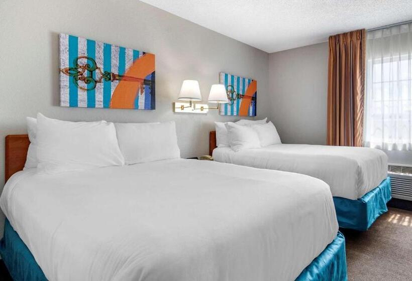 Номер Стандарт 2 Двуспальные Кровати, Mainstay Suites Emporia