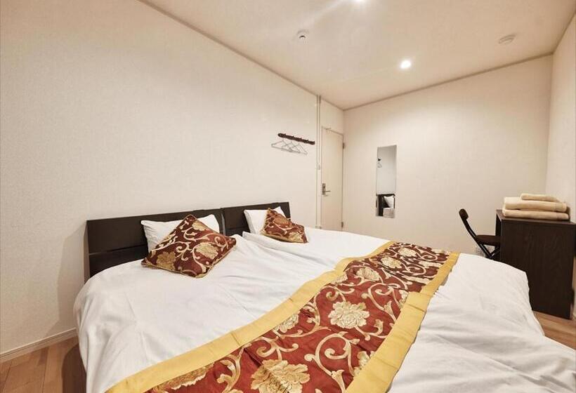 Quarto Familiar Deluxe, Okinawa City