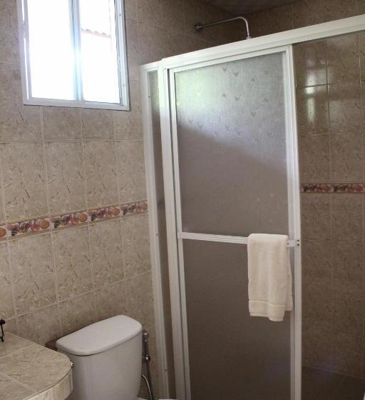 غرفة كلاسيكية ثلاثية, Hospedaje Yarisnori