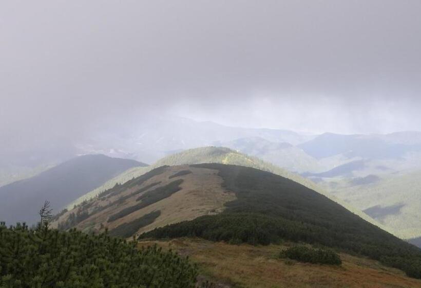 Апартаменты 2 Спальни, Penzión Baltazár