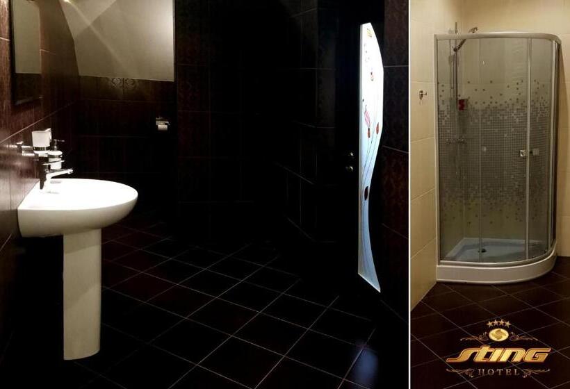 Номер Deluxe, Sting Hotel & Event Palace