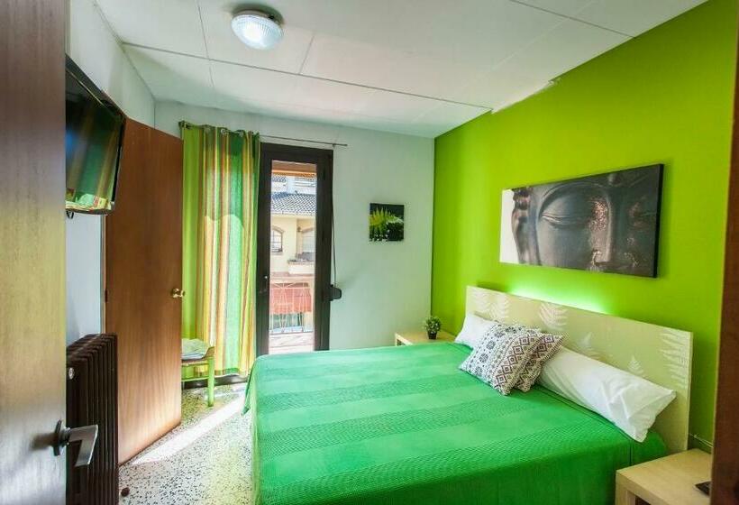 Номер Стандарт, Hostal Collsacabra