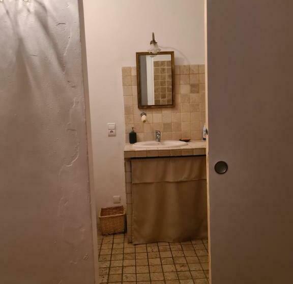 Quarto Estandar, Le Mas Des Pins