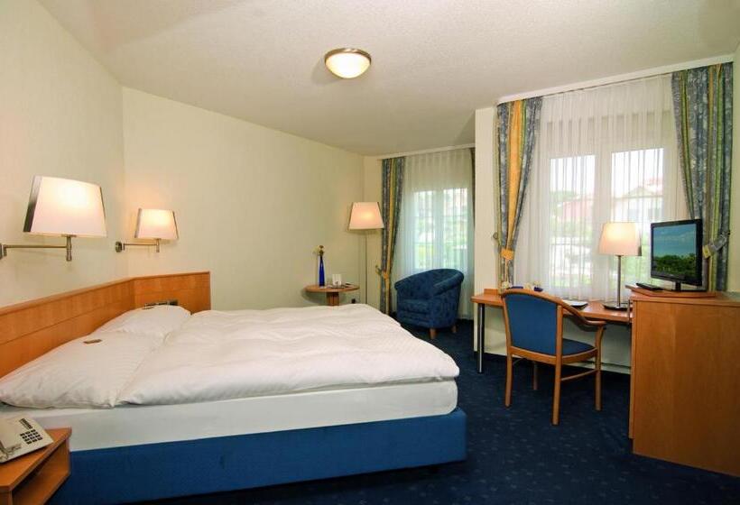 Номер Стандарт, Restaurant Hotel Seeblick
