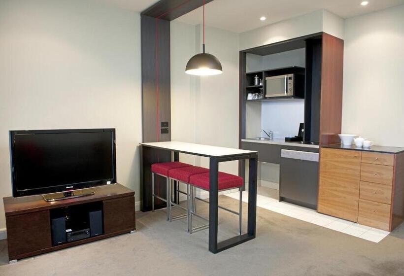 Апартаменты 1 Спальня, Mantra Hindmarsh Square