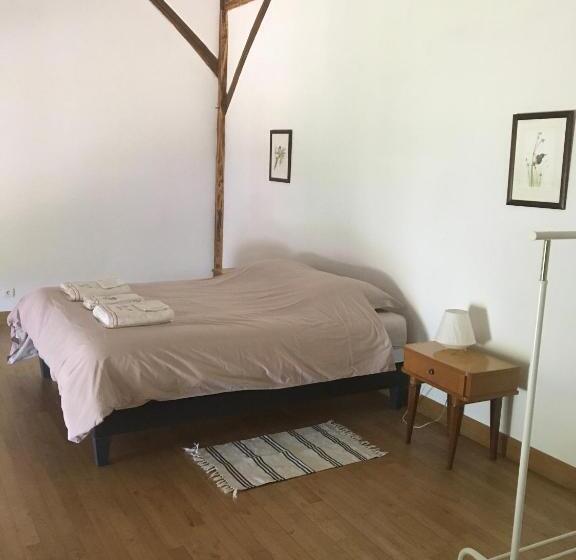 Дом 1 Спальня, Chambre D'hotes Cugnac