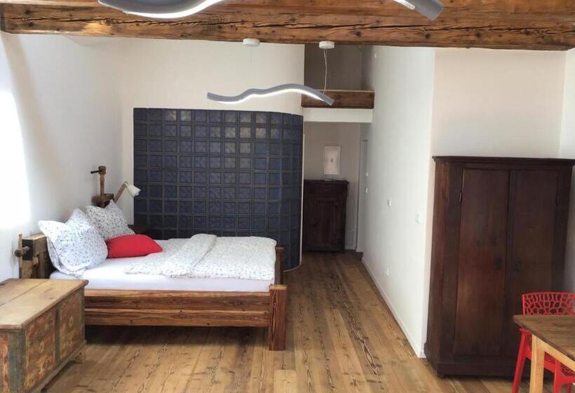 带1个卧室的顶楼公寓, Apartmány Sebastian
