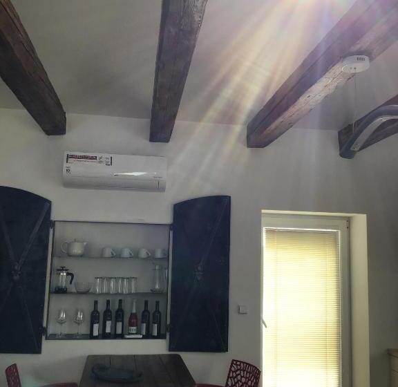 带1个卧室的顶楼公寓, Apartmány Sebastian