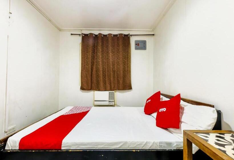 اتاق استاندارد, Metro Deluxe Residences