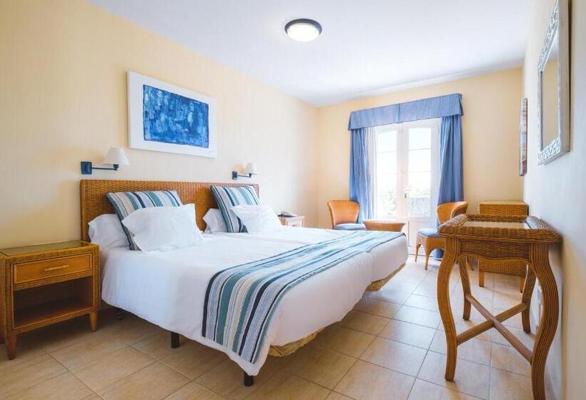 침실 2개 바다 전망 아파트, Apartamentos Livvo Coloradamar