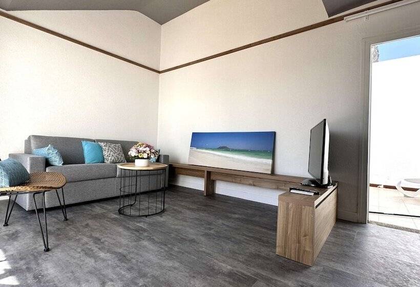 Апартаменты 1 Спальня, Caleta Dorada