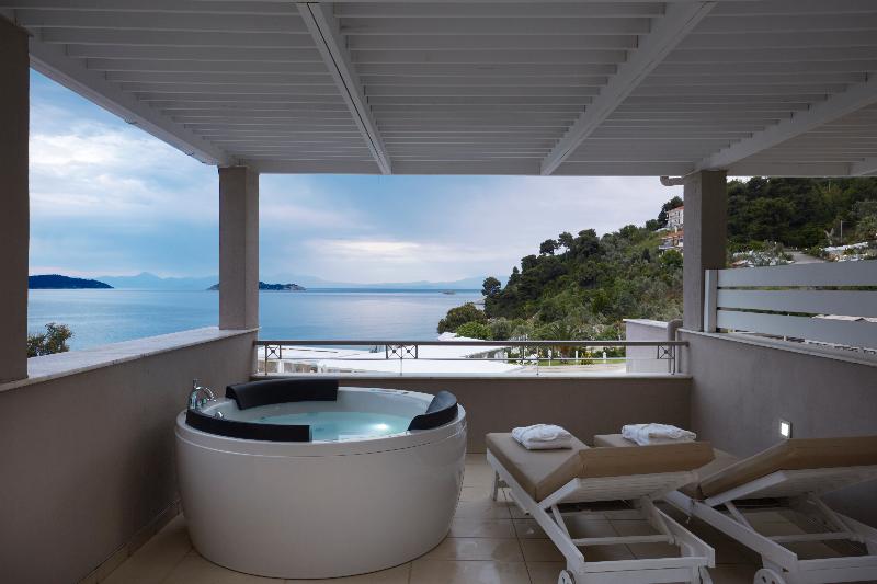 월풀욕조 주니어 스위트, Kassandra Bay Resort, Suites & Spa