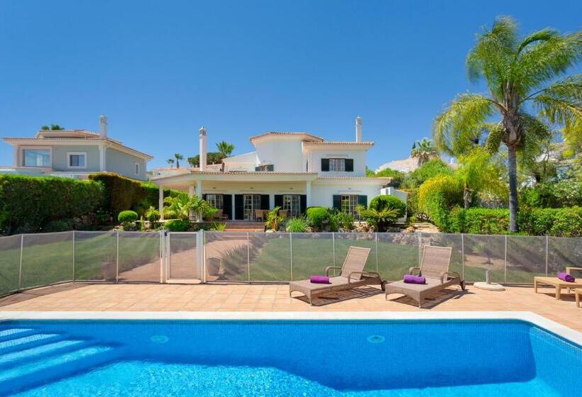 Вилла 4 Спальни, Martinhal Quinta Family Resort