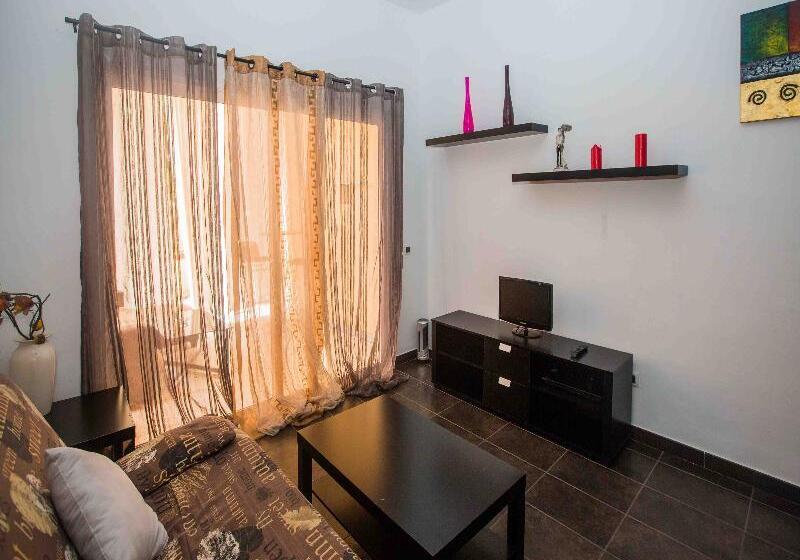 Апартаменты 1 Спальня, Yucca Park Apart