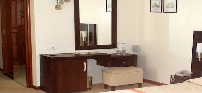 اتاق استاندارد سه نفره, Club Boran Mare Beach   All Inclusive
