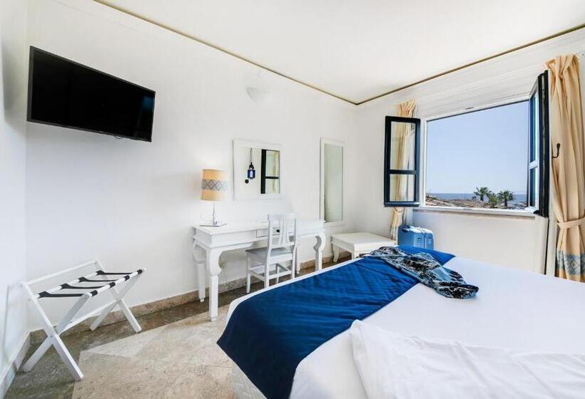 Номер Стандарт Вид на Море, Sighientu Resort