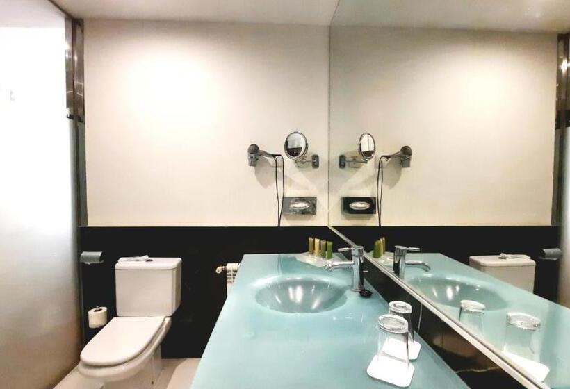 Quarto Executivo Cama King, Holiday Inn Madrid   Las Tablas, An Ihg